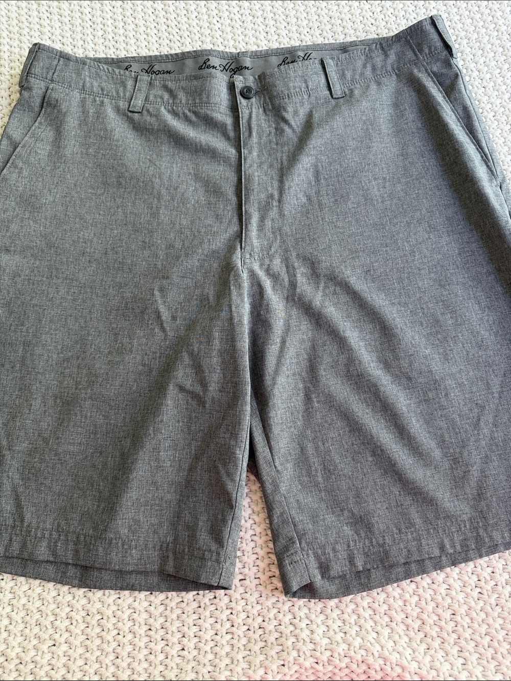 Ben Hogan Men’s Light Gray Flat-Front Shorts